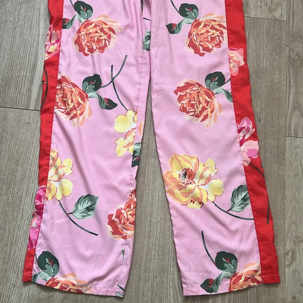 Victoria's Secret Satin Pajama Floral Sleep Pants - Picture 8 of 10
